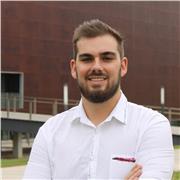 Profesor con experiencia para dar clases de asignaturas de matemáticas, ciencia e ingenieria